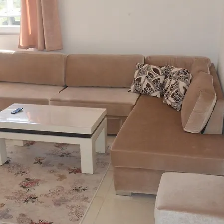 Everest Apartment Shengjin (Lezhe)